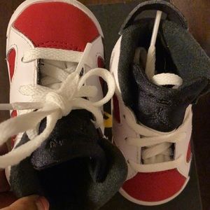 Jordan 6 Retro Carmine 3c